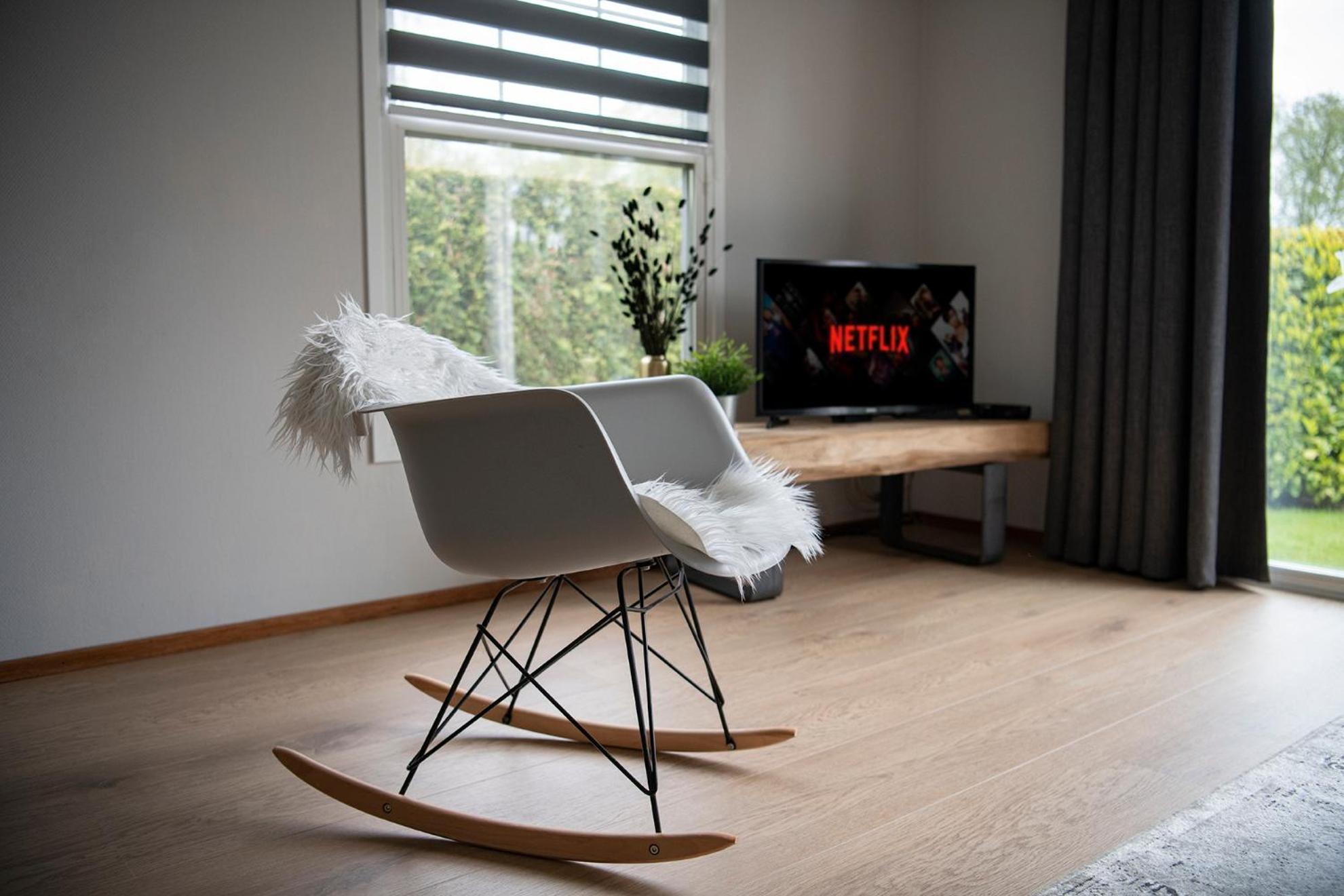 37, Located In A Quiet & Wooded Area! Villa Ойстервик Екстериор снимка